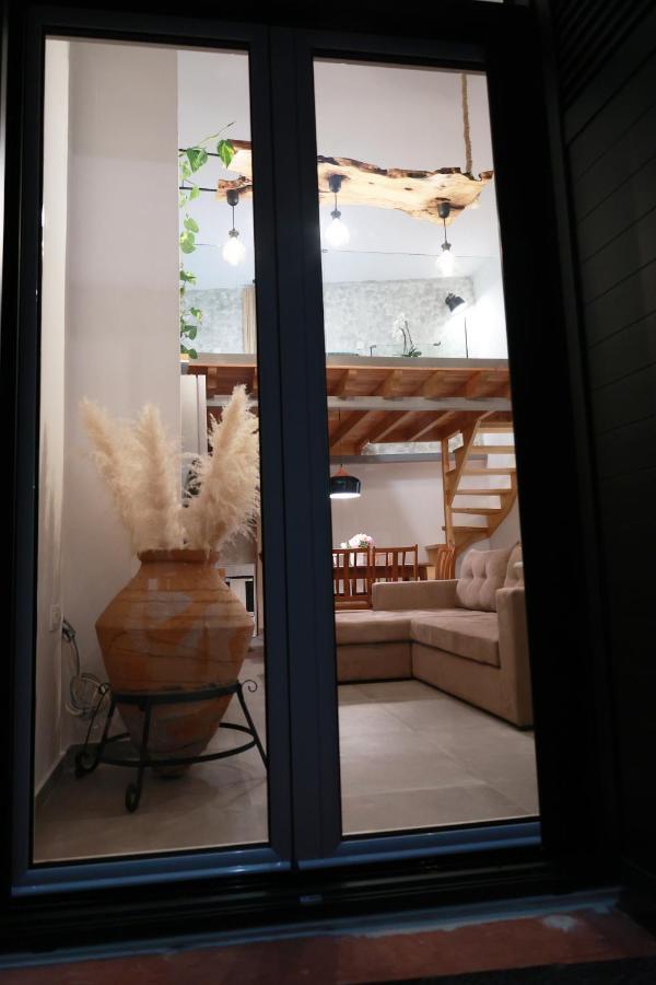 Cane'S Family Guest House Plomari ภายนอก รูปภาพ
